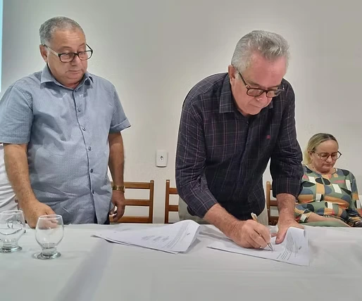 c90673_b982f98060794b579607e3b9d24b48dbmv2