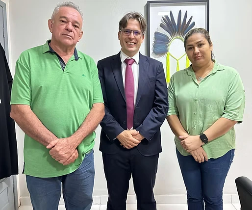 c90673_e32948ed22cd40f2a5d12fb812d1209amv2